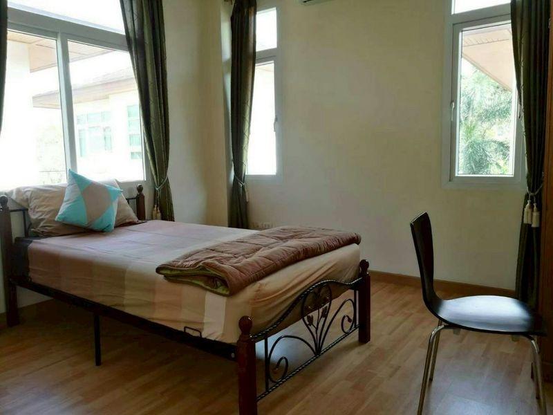 picture Second-hand detached house for sale, The Boulevard Village, Sriracha, Chonburi - 8/11