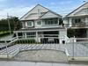 listing thumbnail image 16