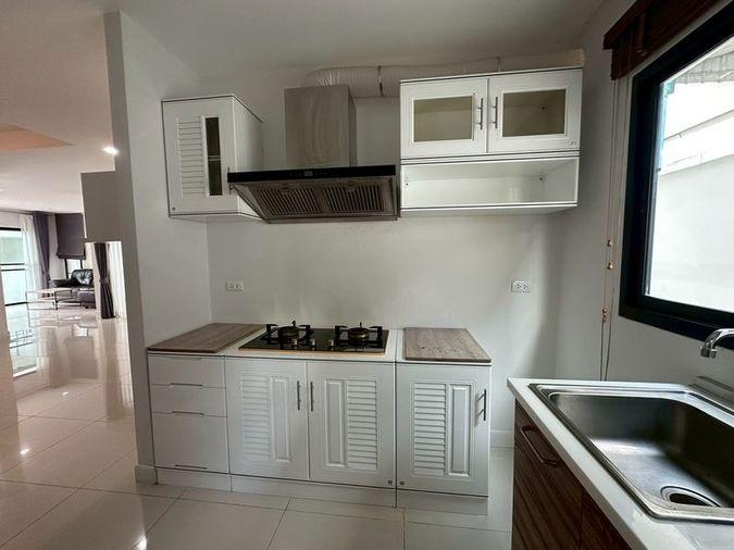 picture Single house for rent, The Complete project, Assumption-Nong Kho Road, Sriracha - 8/16
