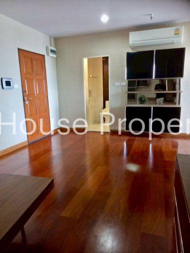 picture For rent: Ladda Condo, high floor, beautiful room, great location, near Robinson Sriracha Mall. - 3/14