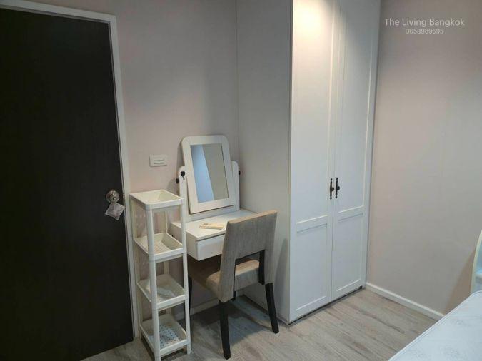 picture Condo for rent : Knightsbridge Bearing( Bearing Station)(Rt-01) - 7/19