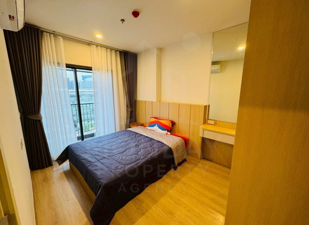 picture Life Rama 4 - Asoke | New Condo in Prime CBD Area, Near MRT & Expressway - 2/5