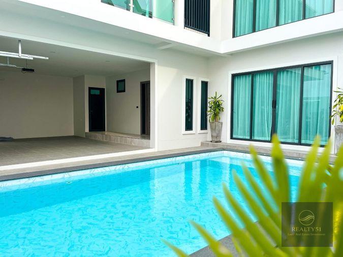 picture Luxury pool villas in the heart of Pattaya Direct financing with the developer - 4/35