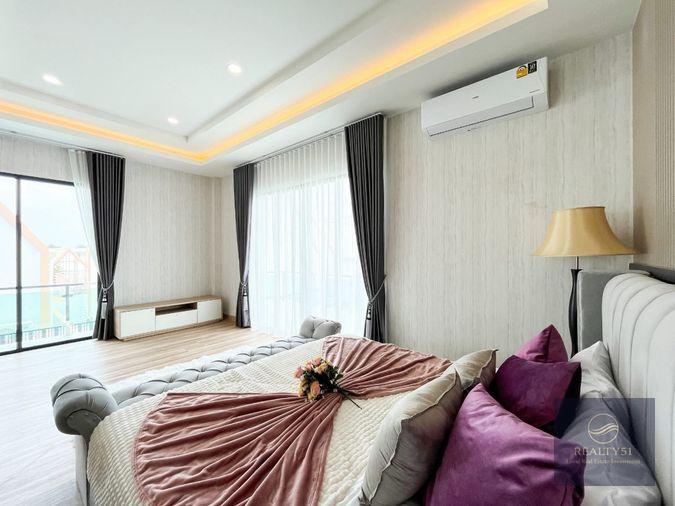 picture Luxury pool villas in the heart of Pattaya Direct financing with the developer - 28/35