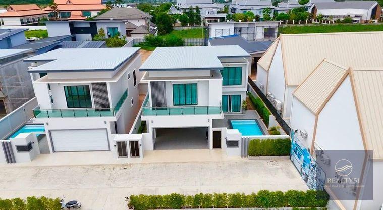 picture Luxury pool villas in the heart of Pattaya Direct financing with the developer - 25/35