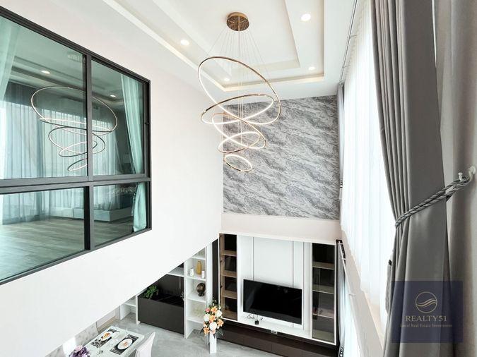 picture Luxury pool villas in the heart of Pattaya Direct financing with the developer - 2/35