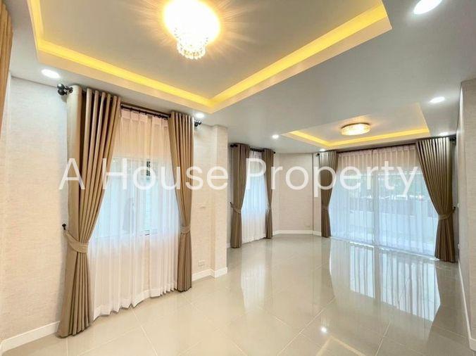 picture Second-hand detached house for sale, Premwara Surasak Project, Sriracha, Chonburi - 6/20