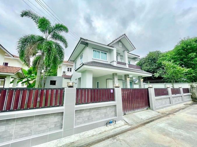picture Second-hand detached house for sale, Premwara Surasak Project, Sriracha, Chonburi - 1/20