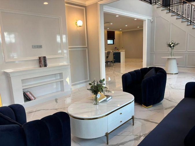 รูป 🏡 ให้เช่าบ้านเดี่ยวหรู โครงการเศรษฐสิริ บางนา - สุวรรณภูมิ ✔️5 ห้องนอน 6 ห้องน้ำ 🔐𝗖𝗼𝗱𝗲  : #OL2304_101 - รูปที่ 2/10