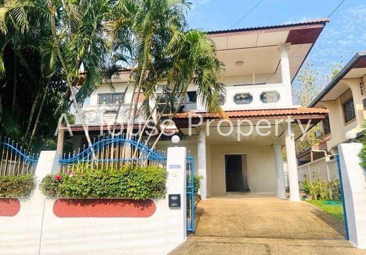 picture Second-hand detached house for sale, Ek Mongkol 4 Project, Nong Prue, Bang Lamung, Chonburi - 1/14