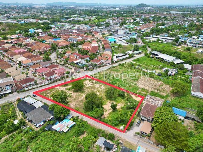 รูป ขายที่ดินแปลงสวย ศรีราชา แหล่งชุมชน ตรงข้ามหมู่บ้านมณีรินเพลส - รูปที่ 2/11