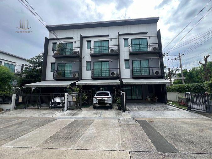 รูป ทาวน์เฮ้าส์ให้เช่า 📍 Baan Klang Muang Ratchaphruek - Rattanathibet 📍 3 ห้องนอน 3 ห้องน้ำ เฟอร์นิเจอร์ และ เครื่องใช้ไฟฟ้าครบ - รูปที่ 2/14