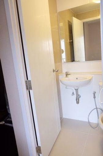 picture G3216🚨中国客户，请加微信。(在联系方式的旁边) 🅵🅾🆁  🆁🅴🅽🆃 Plum Condo Chaengwattana Station Phase 3 🅻🅸🅽🅴 ❤️💜@condopremium💜⬛🟨 📞 065 695 3645🟨⬛ - 8/9