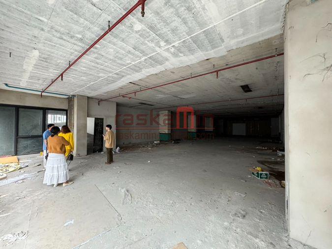 picture Office / Restaurant Space for Rent – 15 Sukhumvit Residence - 7/7