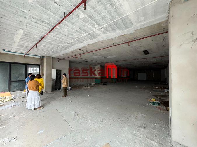 picture Office / Restaurant Space for Rent – 15 Sukhumvit Residence - 7/7