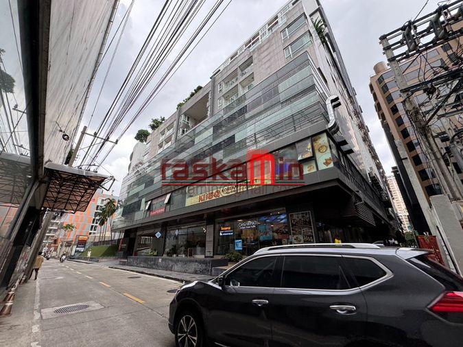 picture Office / Restaurant Space for Rent – 15 Sukhumvit Residence - 3/7