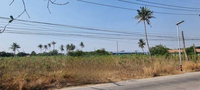 picture Land for sale in a beautiful location in Nong Kham District, Sriracha, Chonburi - 2/9