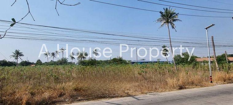 picture Land for sale in a beautiful location in Nong Kham District, Sriracha, Chonburi - 2/9