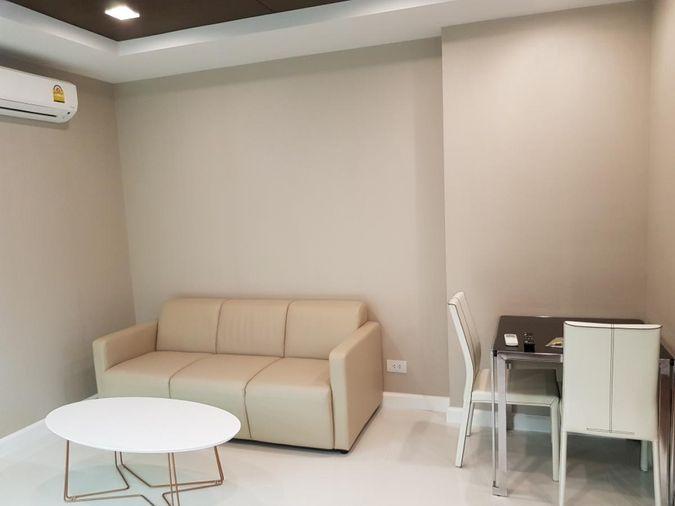 picture For rent 📍 The Metropolis Samrong Interchange 📍Convenient transportation, near BTS Samrong, fully furnished and equipped with appliances. - 5/9