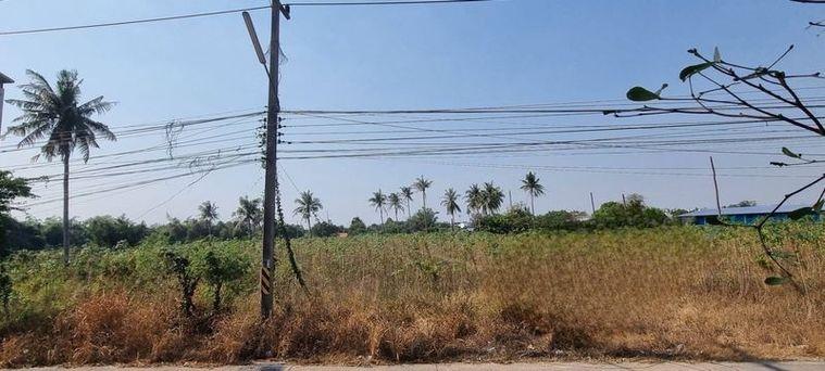 picture Land for sale in a beautiful location in Nong Kham District, Sriracha, Chonburi - 1/9