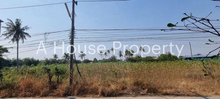 picture Land for sale in a beautiful location in Nong Kham District, Sriracha, Chonburi - 1/9