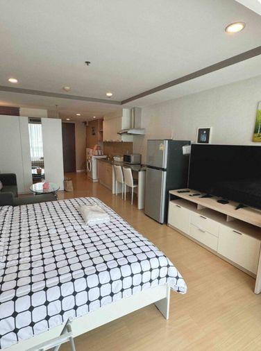 รูป เดอะ เทรนดี้ คอนโดมิเนียม The Trendy Condominium    ขนาด 35.74 ตร ม - รูปที่ 2/4