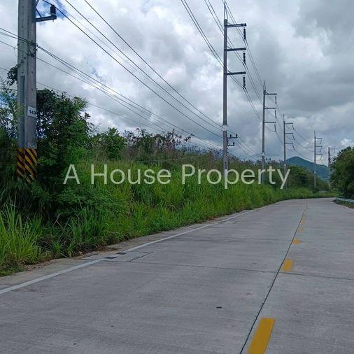 รูป ขายที่ดินบ่อวิน ศรีราชา พื้นที่สีเหลือง แปลงสวย เขตเขาขยาย - รูปที่ 8/11