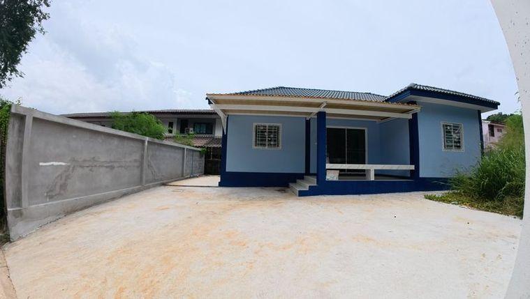 picture Land with buildings, newly built detached house behind Worakit Market, Sriracha, Chonburi - 9/12