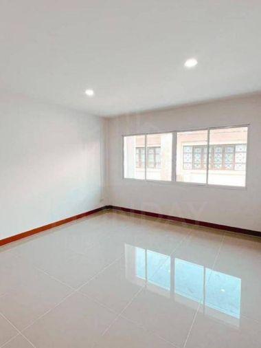 picture 🔥Hot​Deal​‼️For​Sale​ at Parichat Village 345 - 8/9