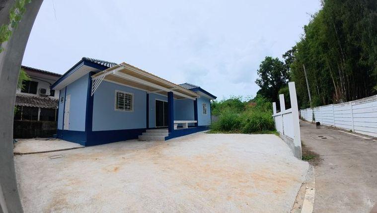 picture Land with buildings, newly built detached house behind Worakit Market, Sriracha, Chonburi - 1/12