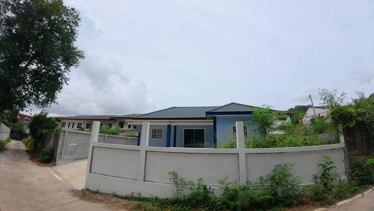 picture Land with buildings, newly built detached house behind Worakit Market, Sriracha, Chonburi - 11/12