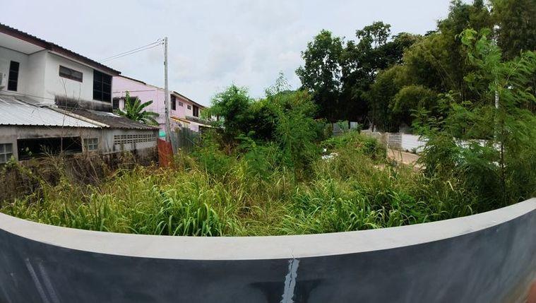 picture Land with buildings, newly built detached house behind Worakit Market, Sriracha, Chonburi - 8/12