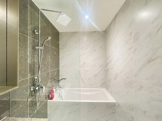 รูป condo for Rent  :  Fynn Asoke ( BTS Asoke Station) (Rt-01) - รูปที่ 9/13