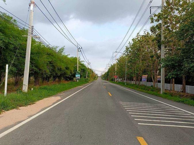 picture Beautiful plot of land for sale, next to Santikam Road, Bang Lamung, Chonburi - 8/10