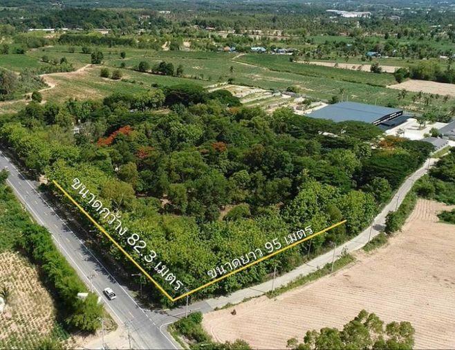 picture Beautiful plot of land for sale, next to Santikam Road, Bang Lamung, Chonburi - 1/10
