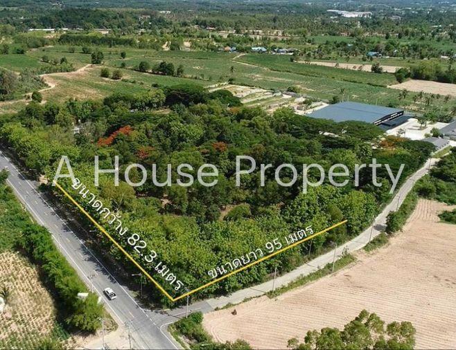 picture Beautiful plot of land for sale, next to Santikam Road, Bang Lamung, Chonburi - 1/10