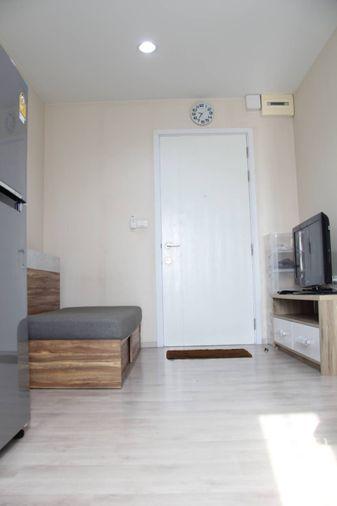 picture For rent Plum Condo Central Station  Ready to move in (DSAA766) - 2/11