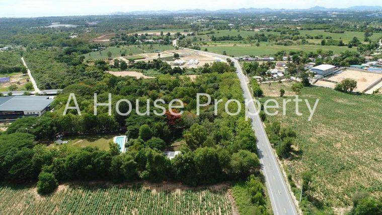 picture Beautiful plot of land for sale, next to Santikam Road, Bang Lamung, Chonburi - 3/10