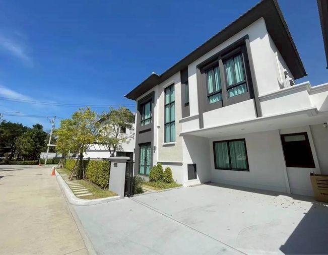 รูป 😊🏡 เช่าบ้าน Grande Pleno สุขุมวิท-บางนา ใกล้เมกะบางนาเพียง 600 เมตร - รูปที่ 2/20