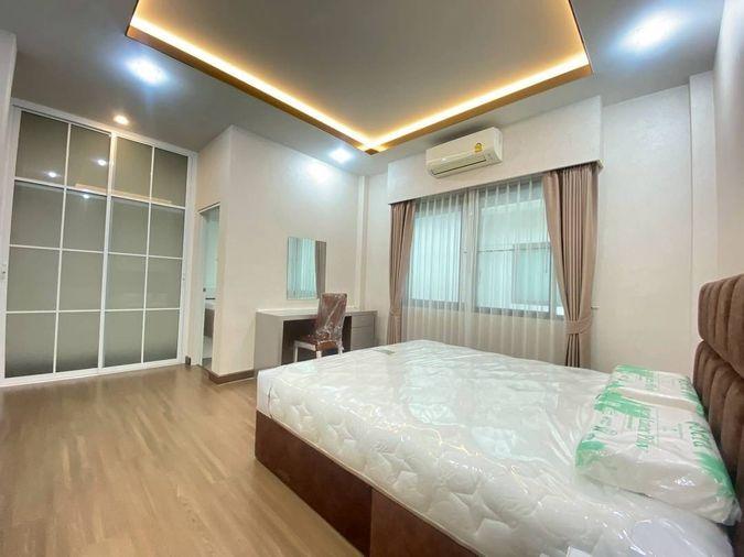 รูป ให้เช่าบ้านเดี่ยวหมู่บ้านเดอะ ซิตี้ พัฒนาการ 97 ขนาด 309 ตร.เมตร เฟอร์ครบ  - รูปที่ 12/16
