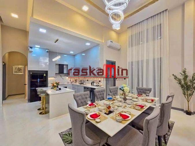 รูป 🏡 พูลวิลล่าหรูสไตล์โมเดิร์น สร้างใหม่ - รูปที่ 11/20