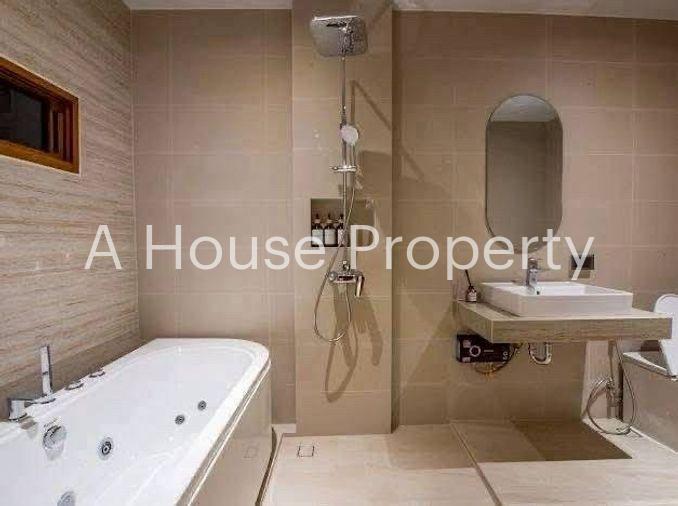 picture Pool villa for rent in Pattaya, ready to move in, premium location, near Jomtien Beach - 12/19