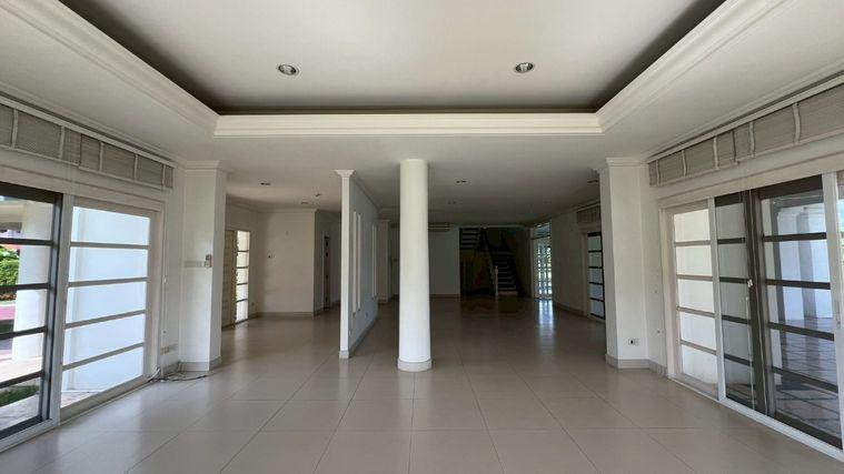 รูป เช่าบ้านบางนาติดเลค พร้อมสระว่ายน้ำ - รูปที่ 15/15