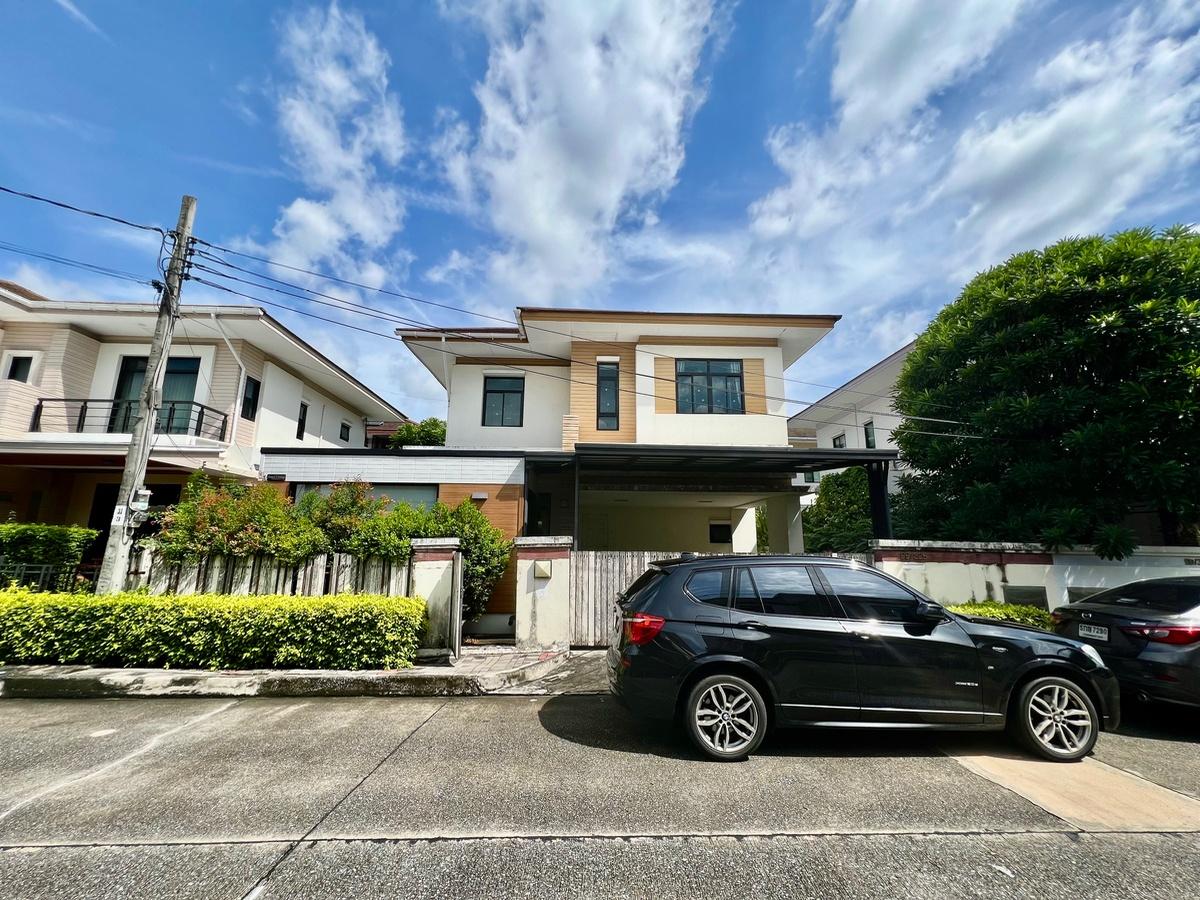 picture For Sale: Modern 2-Storey Home at Setthasiri Wongwaen - Sukhapiban 2 - 2/29