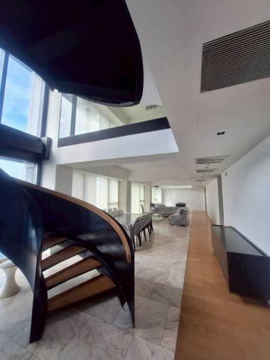 picture For Rent »  The Met Sathorn 🚩Prime location condo Next to BTS Chong Nonsi - 1/10