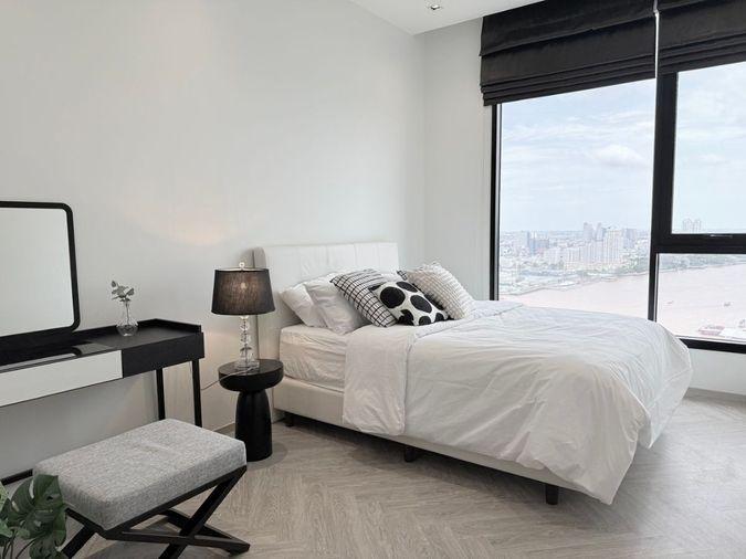 picture Chapter Charoennakorn Riverside - 1/14