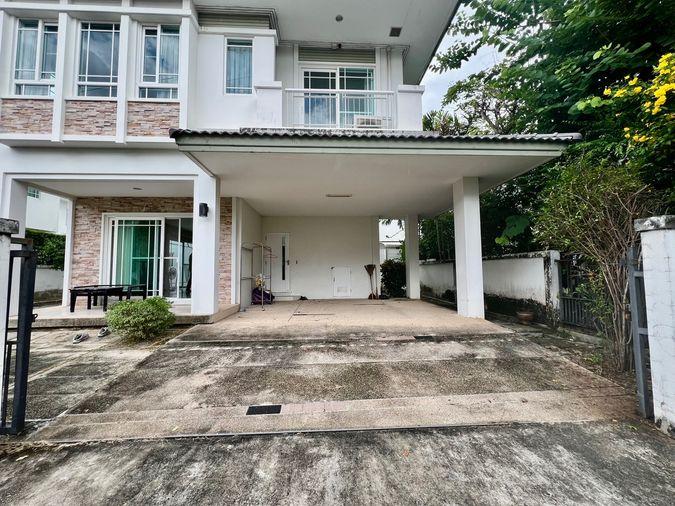 รูป 🏡 ขายด่วน ราคาพิเศษ บ้านเดี่ยว 2 ชั้น Mantana Rama 9 – Srinakarin ✨ บ้านสวยพร้อมอยู่ ทำเลศักยภาพ ใกล้สิ่งอำนวยความสะดวก - รูปที่ 2/23