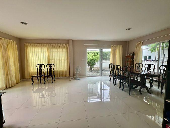 รูป 🏡 ขายด่วน ราคาพิเศษ บ้านเดี่ยว 2 ชั้น Mantana Rama 9 – Srinakarin ✨ บ้านสวยพร้อมอยู่ ทำเลศักยภาพ ใกล้สิ่งอำนวยความสะดวก - รูปที่ 12/23