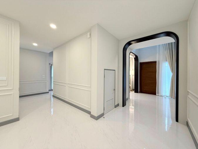 picture  The City Bangna  House For Rent / Line : @mintocondo - 11/24