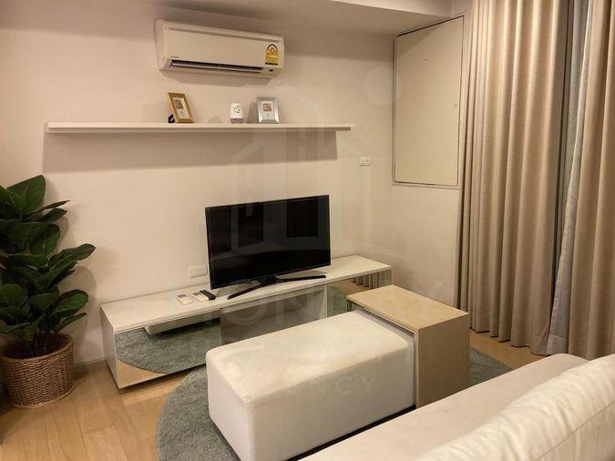 picture 📌 Urgently for rent : LIV@49 beautiful room, fully furnished, ready to move in. MD-95042 - 3/6